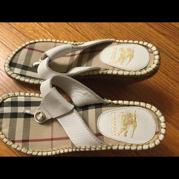 Authentic Burberry Wedges 37 - Picture 2 of 4